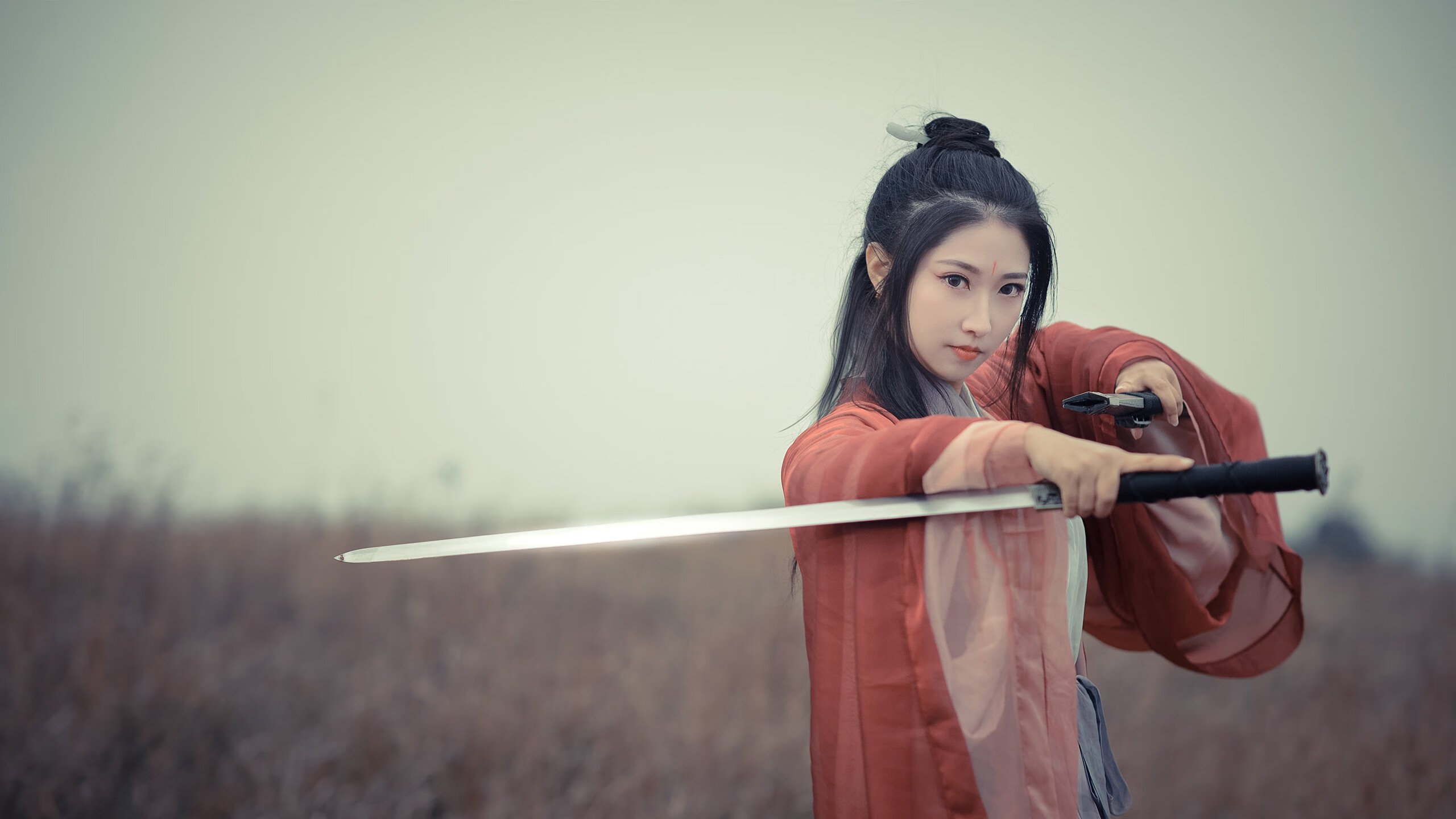 哥伦比亚女足在巴黎奥运会比赛中表现出色，赢得银牌，奥运会哥伦比亚女射手