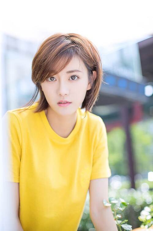 爱游戏官网-体育明星公益活动引发热潮，体育明星公关案例