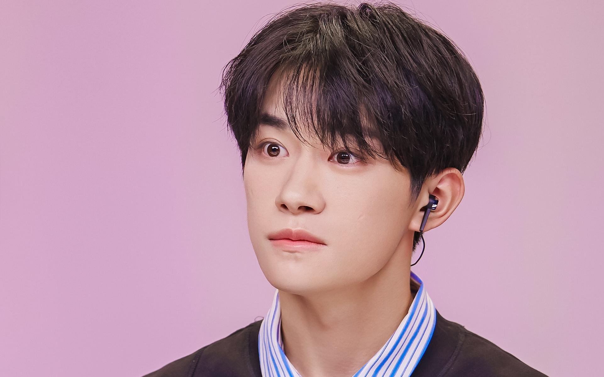 中乙俱乐部推进球场改造工程提升比赛场地质量，中乙俱乐部靠什么赚钱