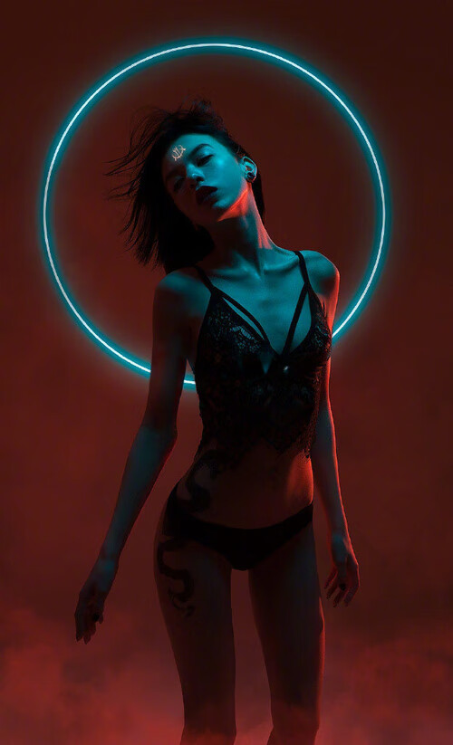 全黑队的配合默契度极高，比赛过程中展现绝对优势，黑队黑队口号