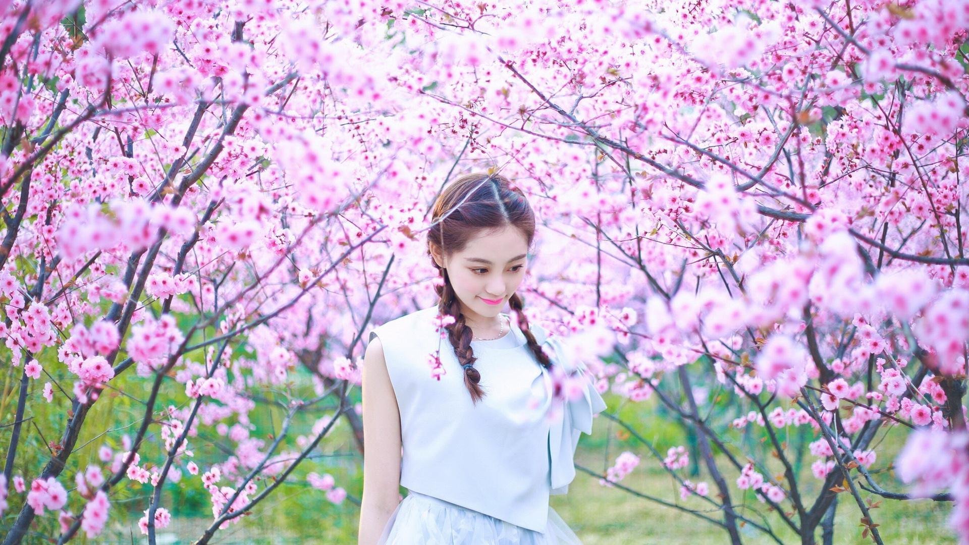 曼联训练营曝光年轻小将崭露头角，曼联青训未来六大巨星