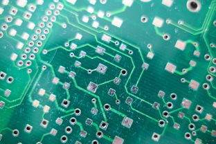 爱游戏娱乐-德甲球队利用深度学习模型预测对手阵型变化趋势，德甲打法特点